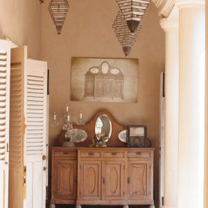 Black Iron Wall Sconce